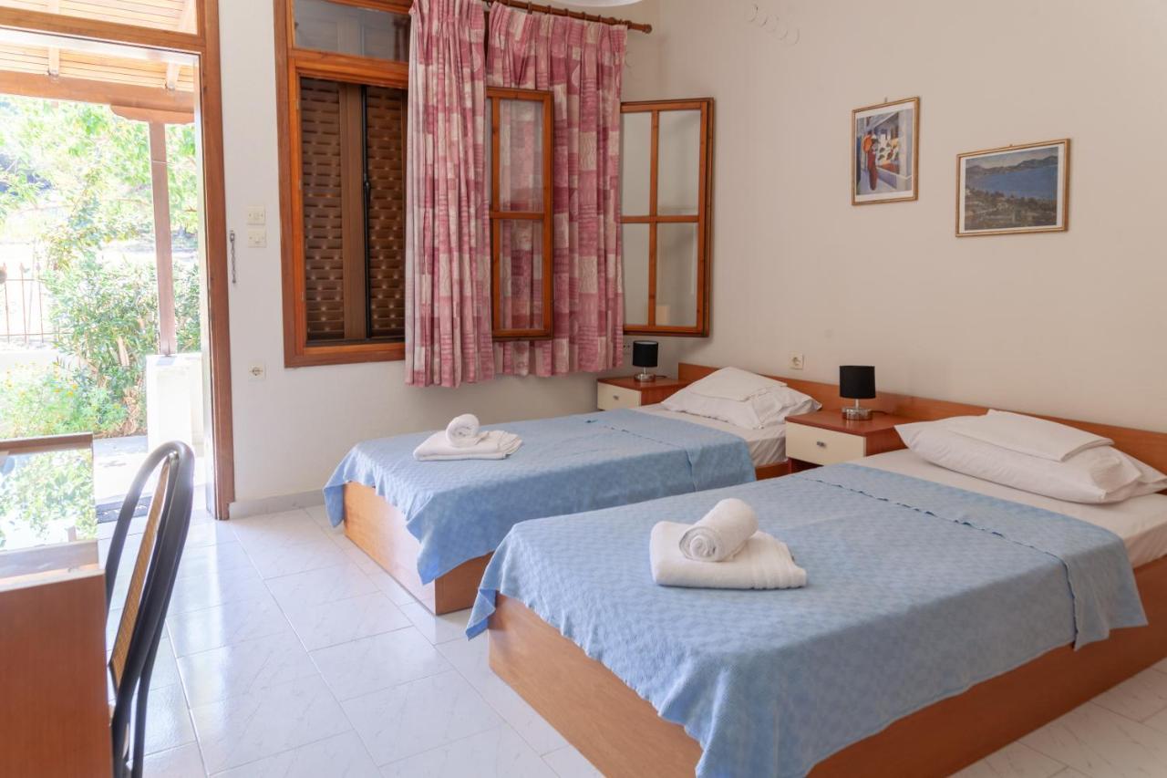 Athina Apartments Palaiopoli  Exterior photo
